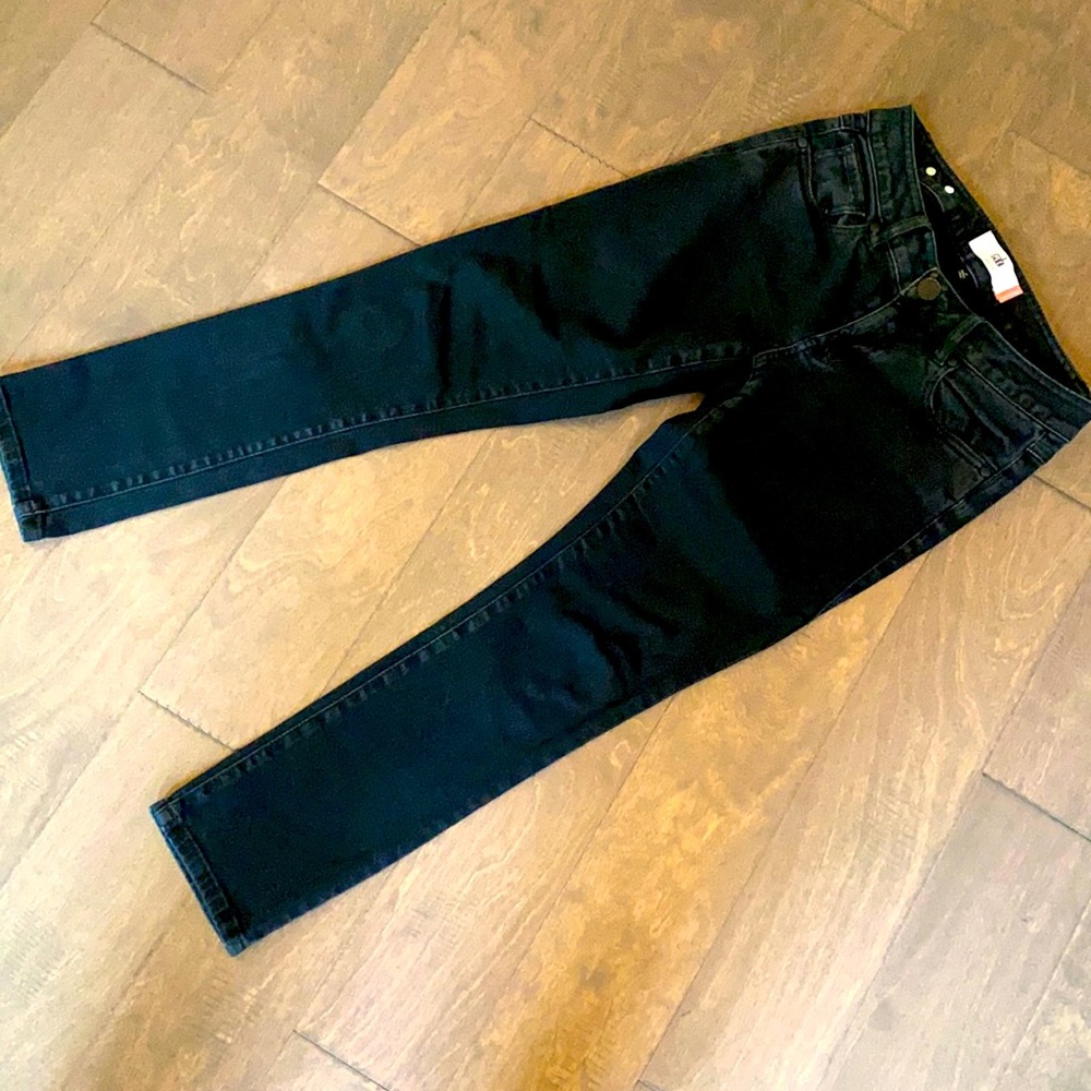 Cabi Crop Jean in faded black, size 2